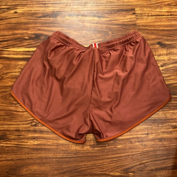 Tracksmith Running Short EUC sz L - Picture 2 of 4